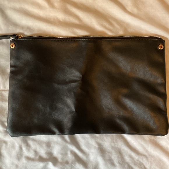 Mickey Mouse Black Purse - Picture 4 of 4